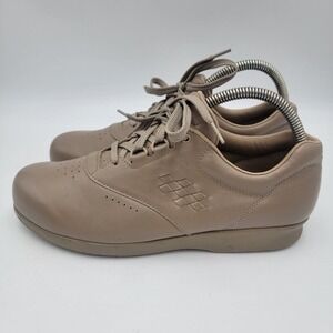 SAS Tan Mocha Leather Comfort Sneaker Shoes Free Time Womens 10.5 N
